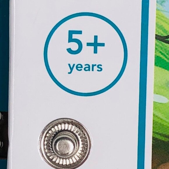 Smart Games -Down the Rabbit Hole- Magnetic Travel Game New Sealed Age 5+ - Picture 11 of 11